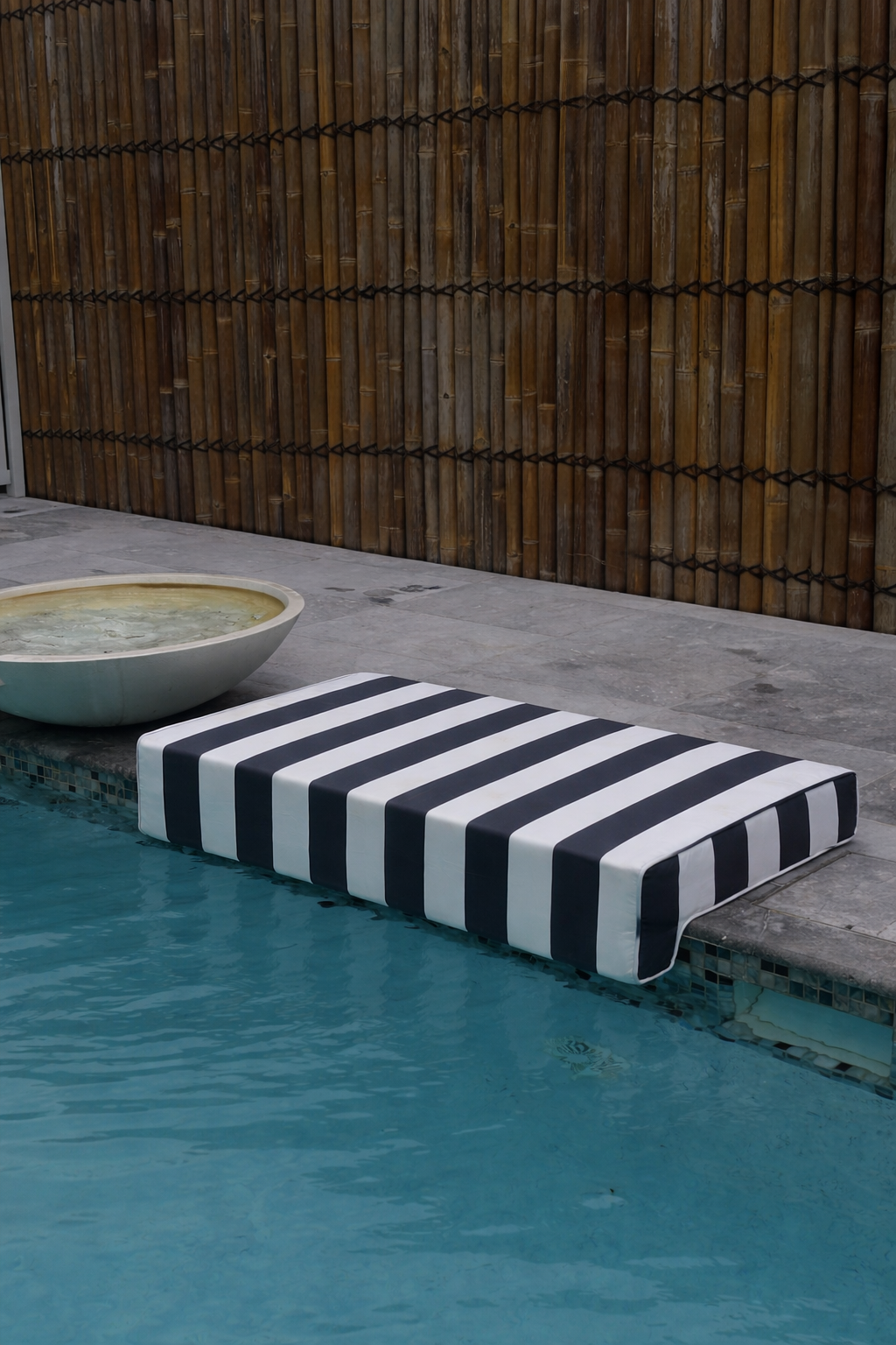Double Pool Cushion - 1200mm x 550mm